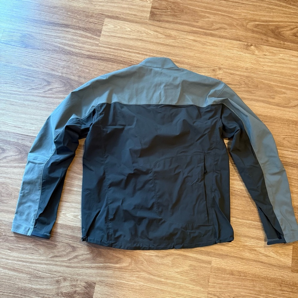 Arc'teryx Windstopper Shell Jacket - image 4
